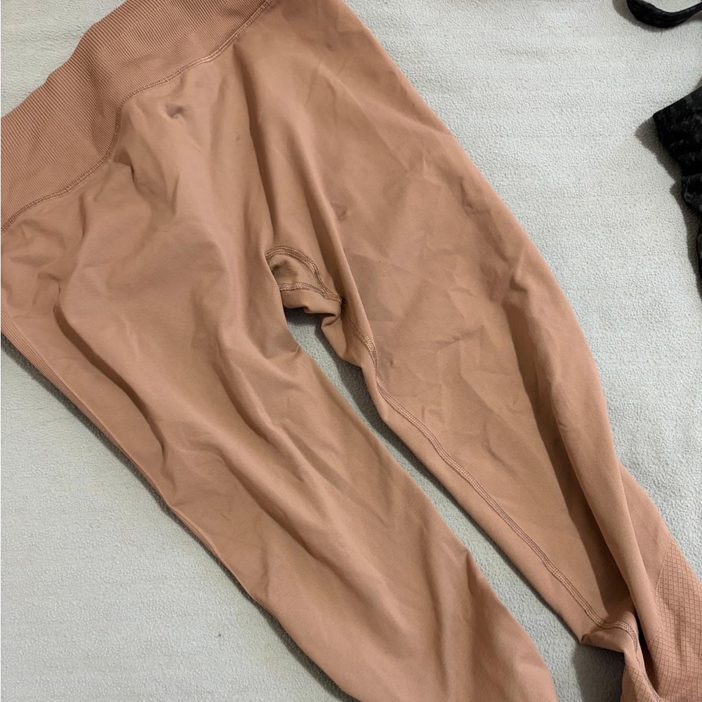 Lululemon Athletica Size 12 leggins!